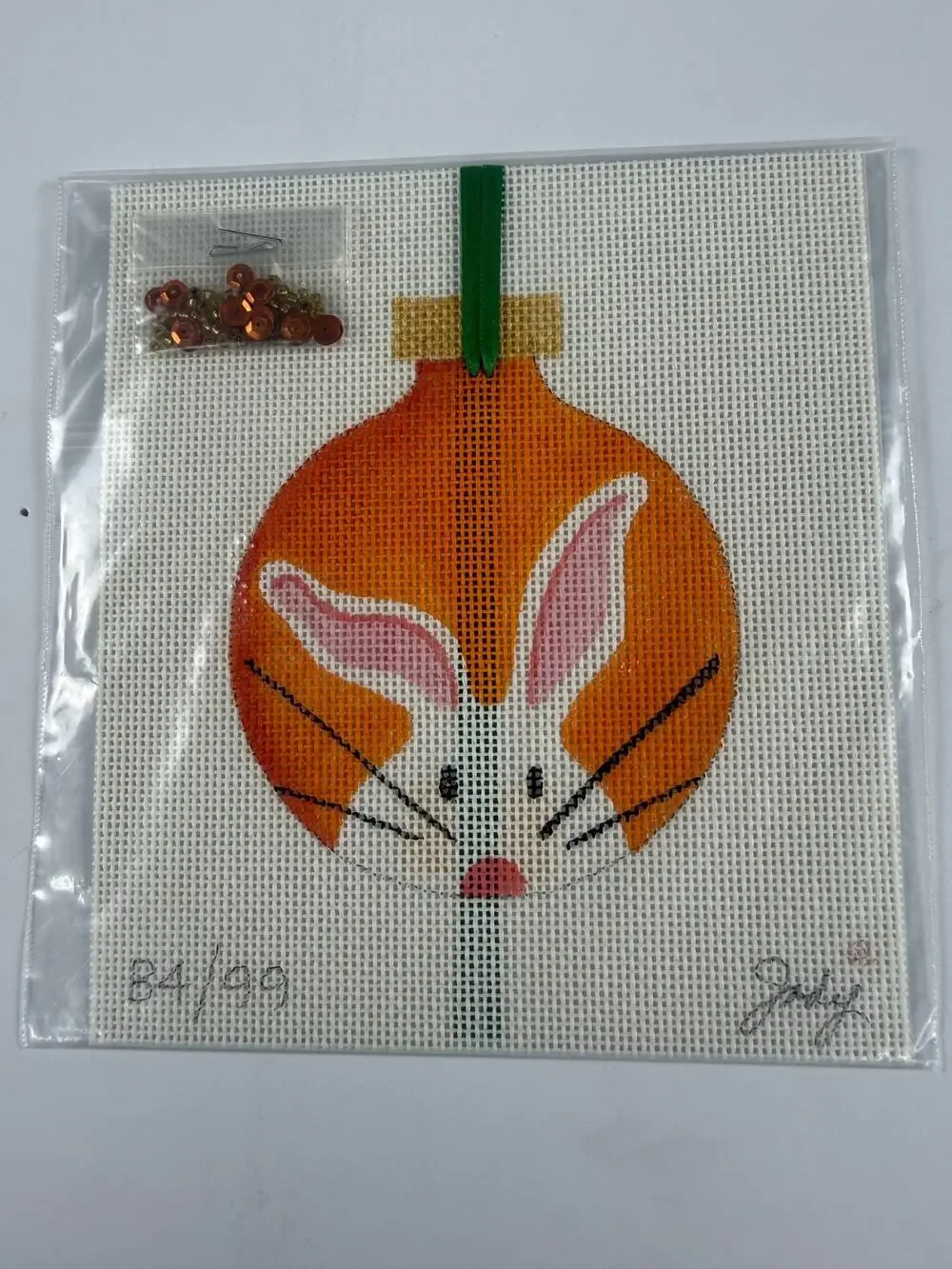 Jody Designs Hand Painted Needlepoint Canvas Christmas Ornament Bunny B4/99 Bead
